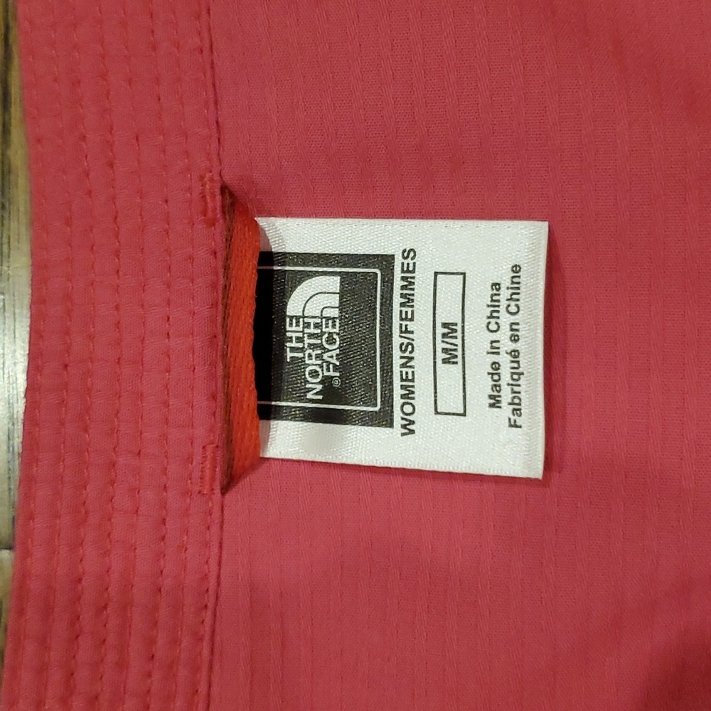 Womens The North Face bright pink nylon top size M - Picture 3 of 6